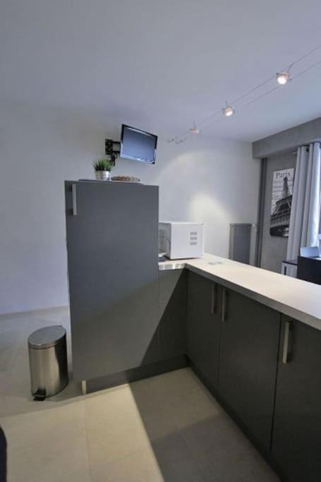 Appartement Avec Ascenseur La Defense كوربوفوا المظهر الخارجي الصورة